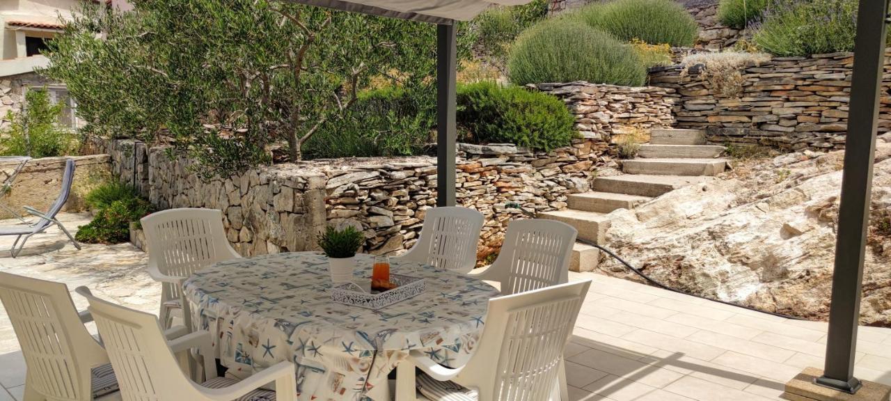 Apartments Solta Rogač 外观 照片