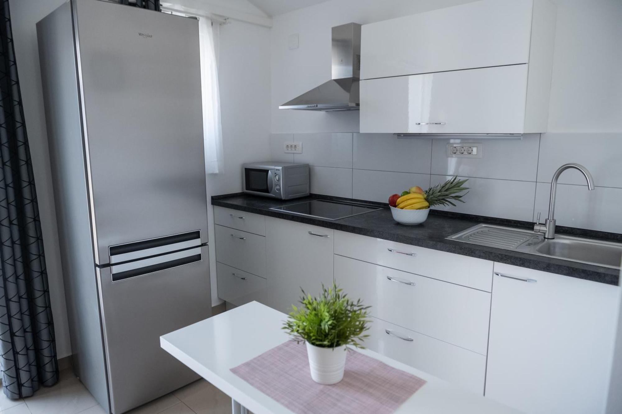 Apartments Solta Rogač 外观 照片